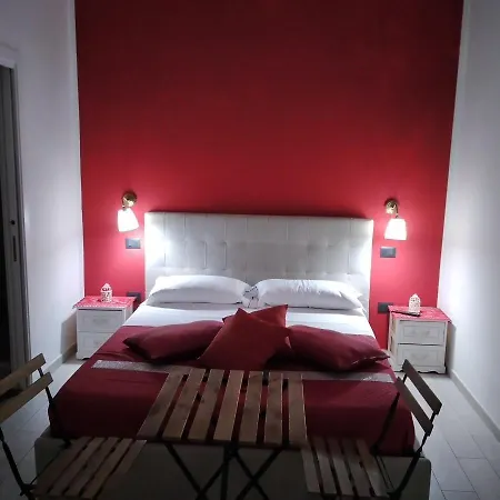 Bed & Breakfast Domus Michaeli 4*