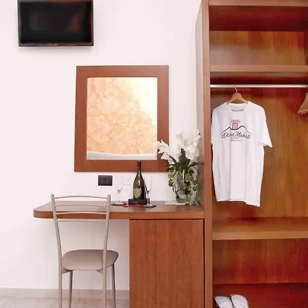 Bed & Breakfast Domus Michaeli Pompei